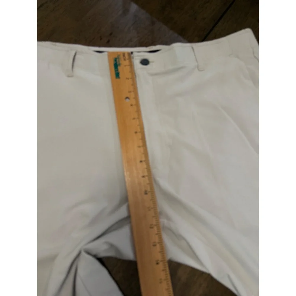 Pebble Beach Mens Performance Golf Shorts Tan Khaki Size 38 Stretch Lightweight